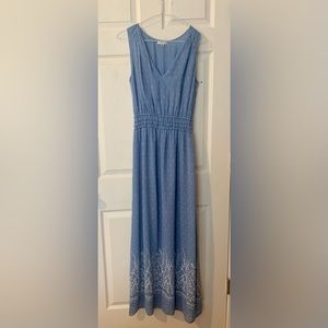 Size M - Blue & White Maxi